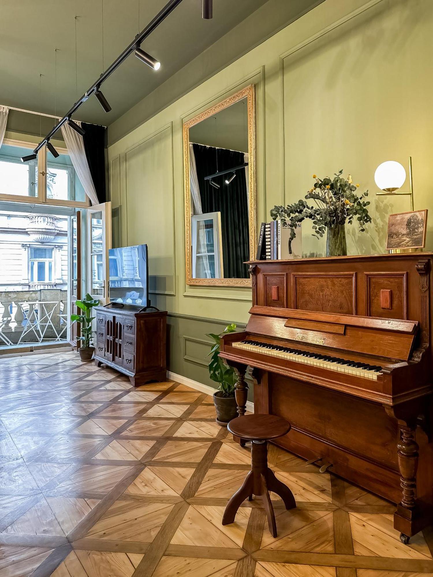 Turnkey I Antonin Dvorak Apartments Praga Habitación foto