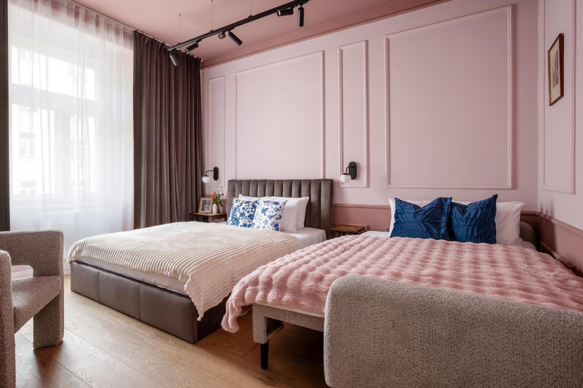 Turnkey I Antonin Dvorak Apartments Praga Habitación foto